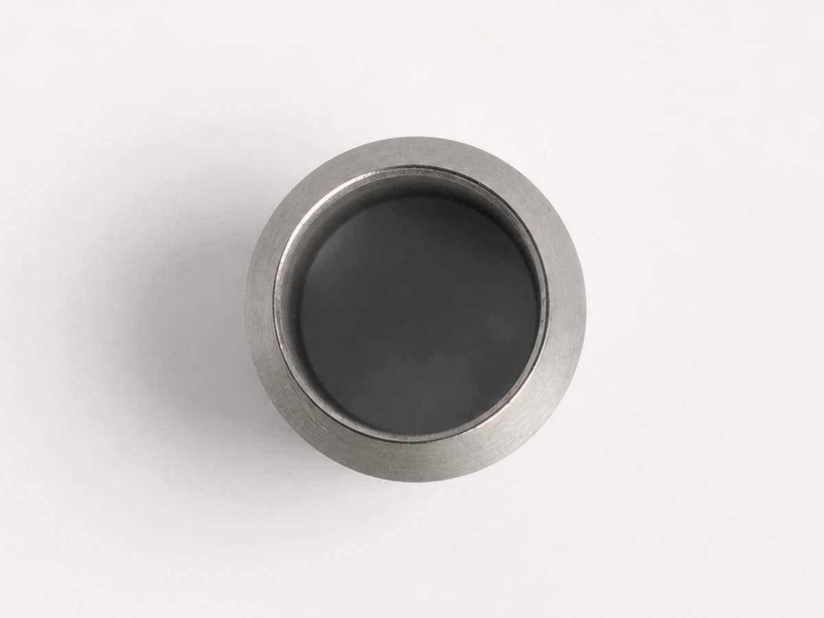 Top factory view showing the bore of a cotton picker spindle dust locking collar
